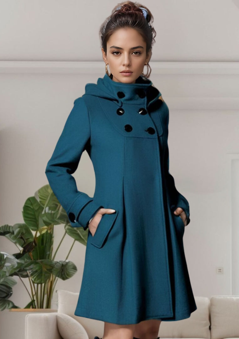 Isla – The Luxurious Autumn Coat