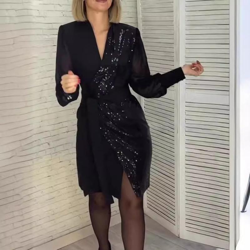 Odilia – Elegant dress with slit