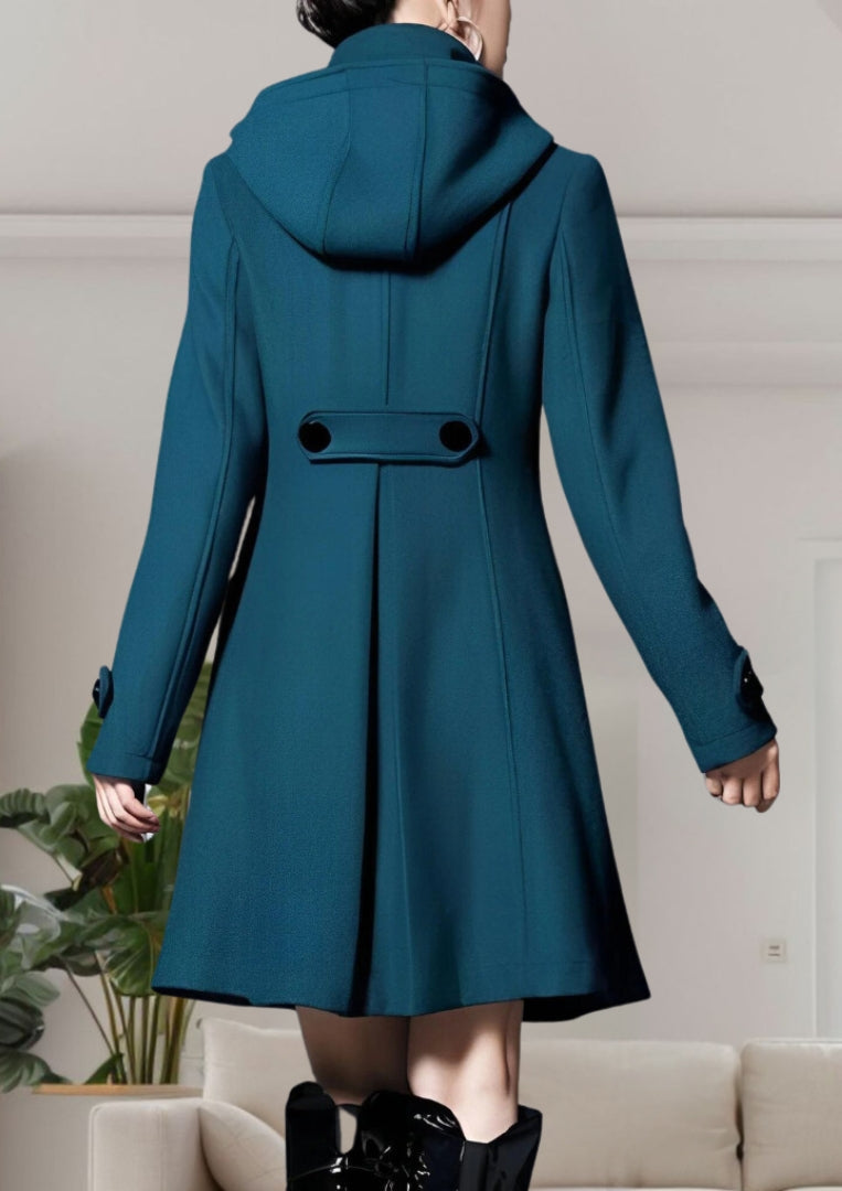 Isla – The Luxurious Autumn Coat