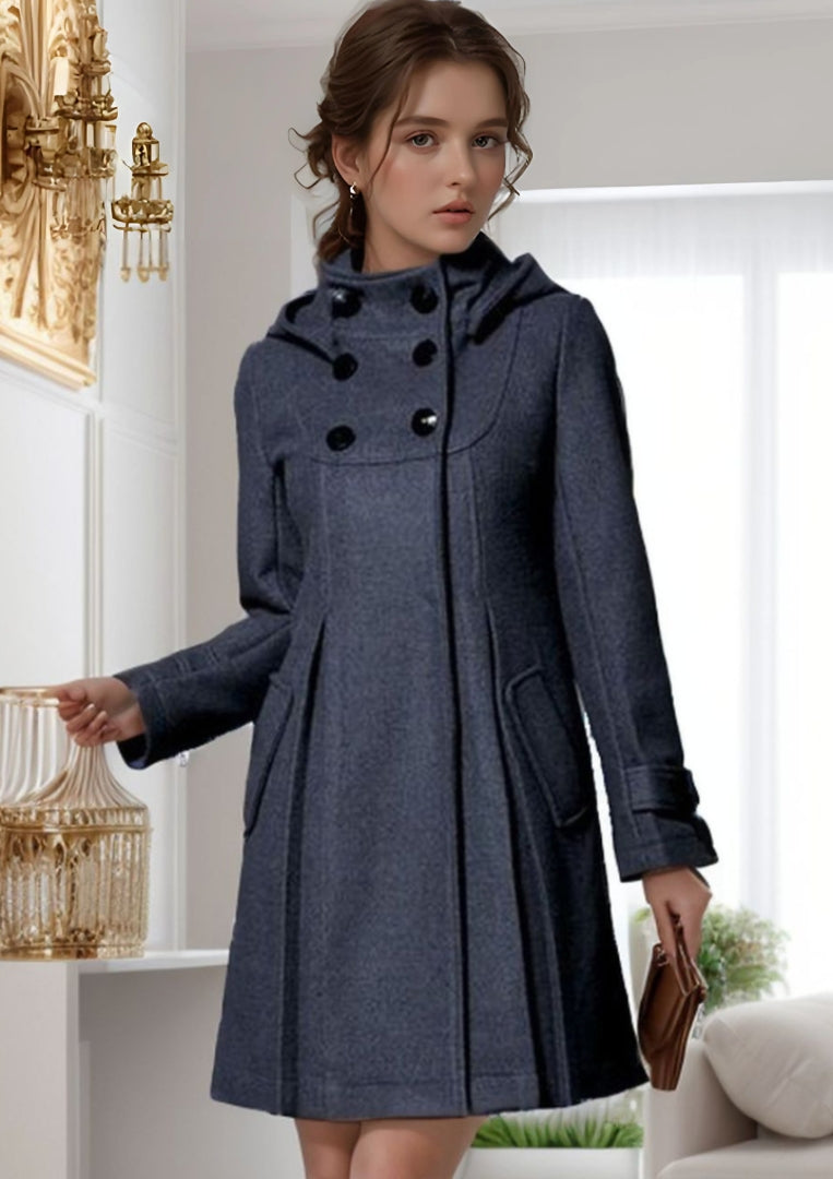 Isla – The Luxurious Autumn Coat