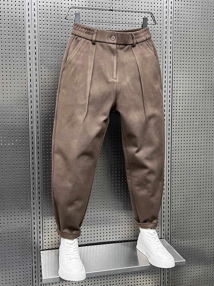 Matteo – The Casual Trousers with Style and Character