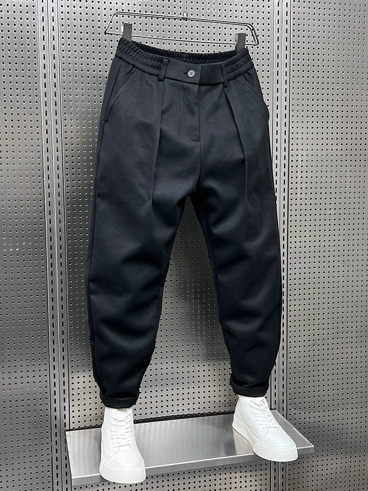 Matteo – The Casual Trousers with Style and Character