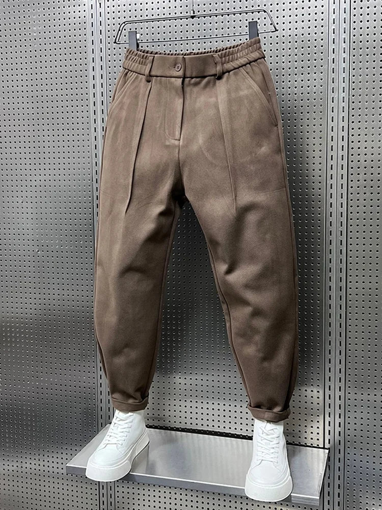 Matteo – The Casual Trousers with Style and Character