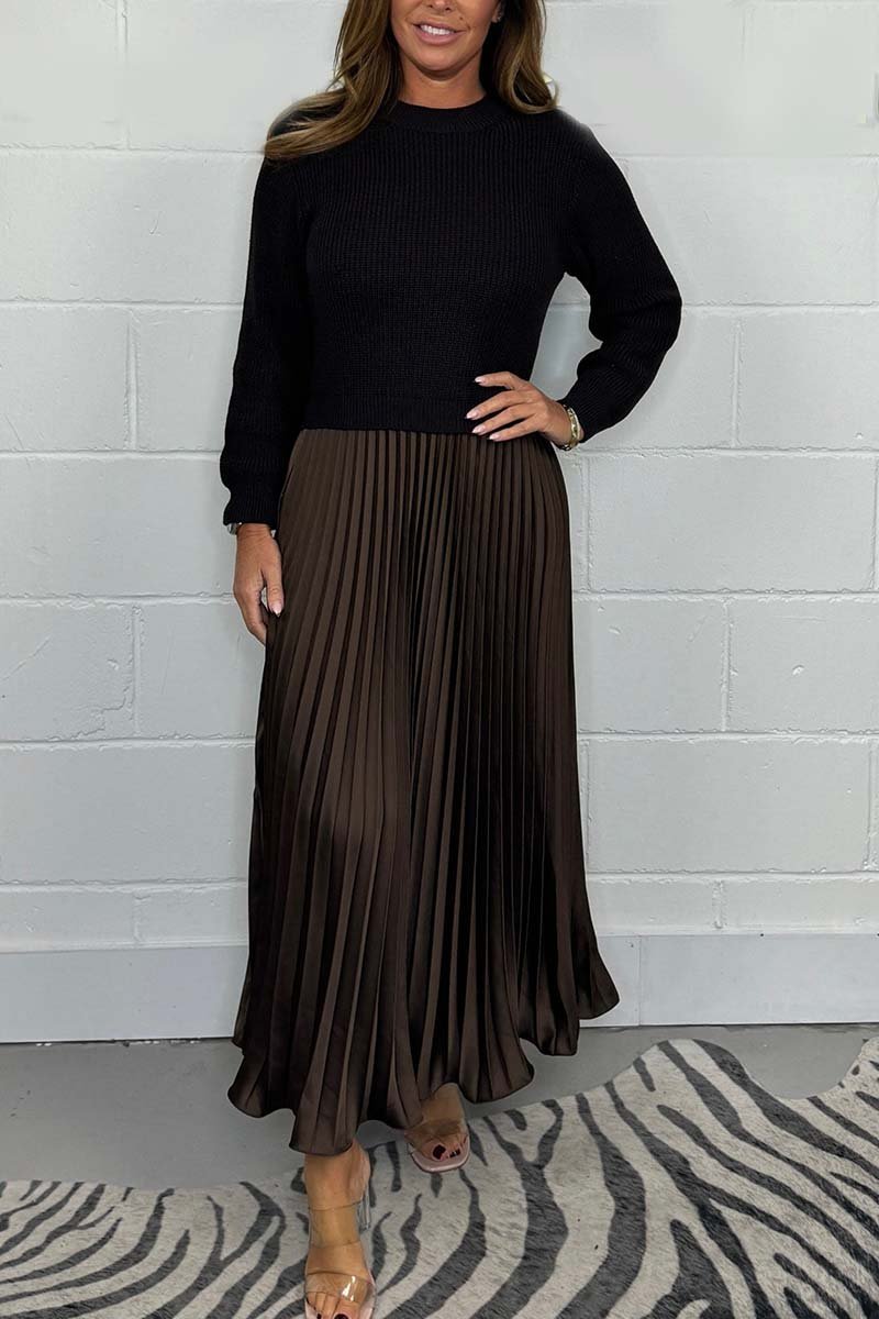 Jacobine - Unique winter dress with skirt detail